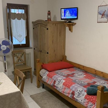Le Joli Coin Du Passage Daire Aosta Dış mekan fotoğraf