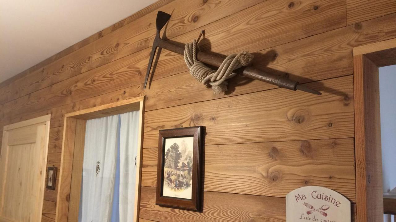 Le Joli Coin Du Passage Daire Aosta Dış mekan fotoğraf